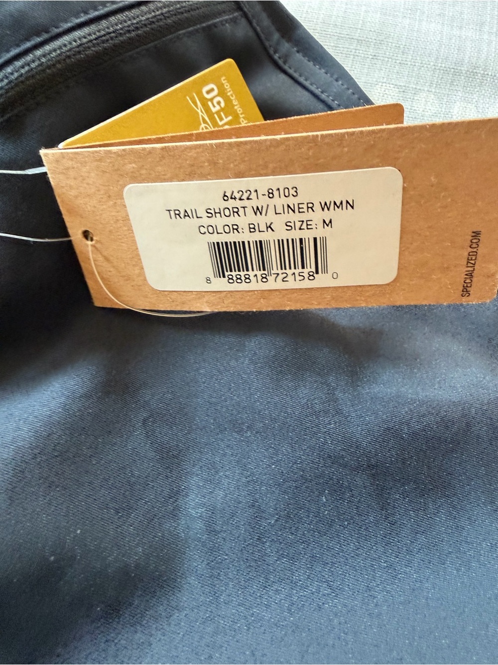 Specialized women’s Trail Shorts w/ liner bike shorts - Picture 9 of 9